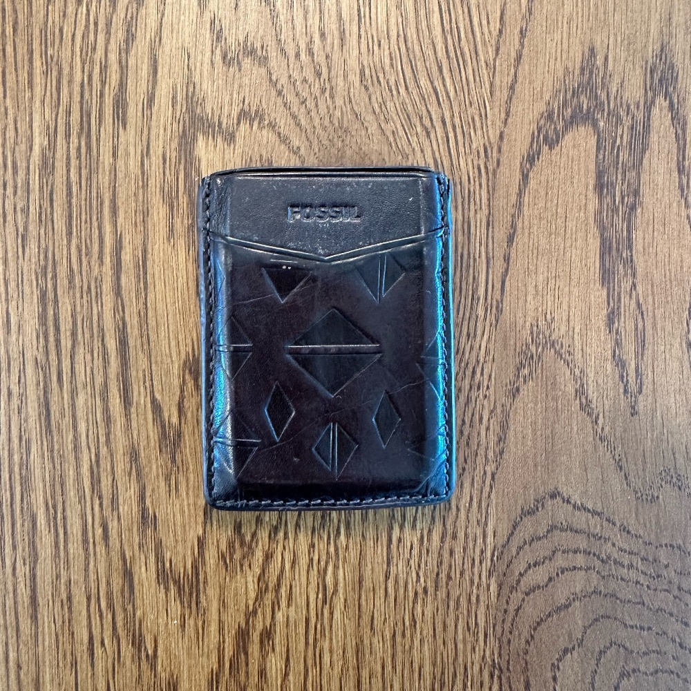 Fossil Cardholder with Magnetic Money Clip